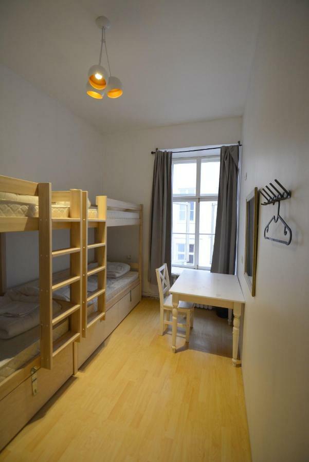 The Monks Bunk Hostel & Bar تالين المظهر الخارجي الصورة